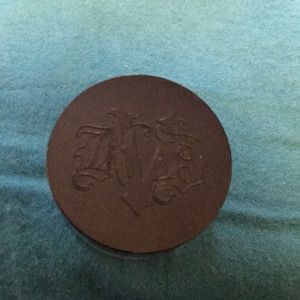 Kat von D Translucent powder